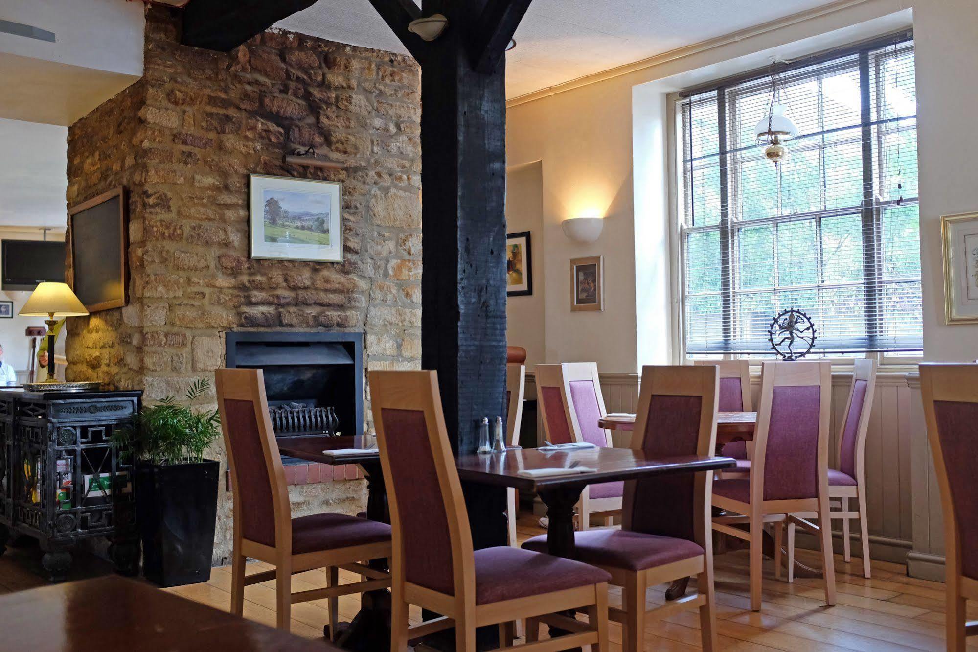 The Old Court Hotel Witney Exterior foto
